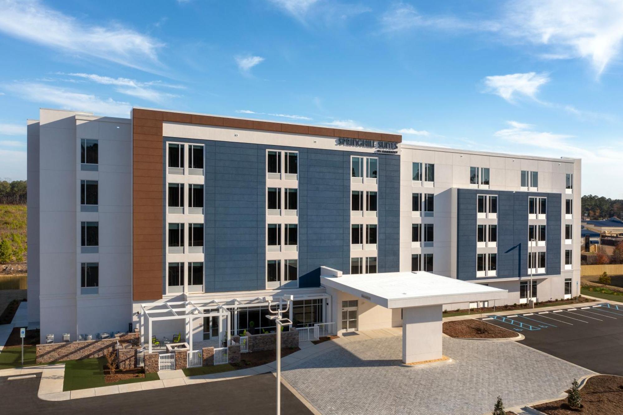 Springhill Suites By Marriott Fayetteville I-95 Exterior photo